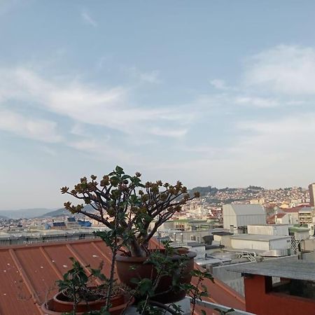 Ático con terraza en el centro de Vigo Exterior foto